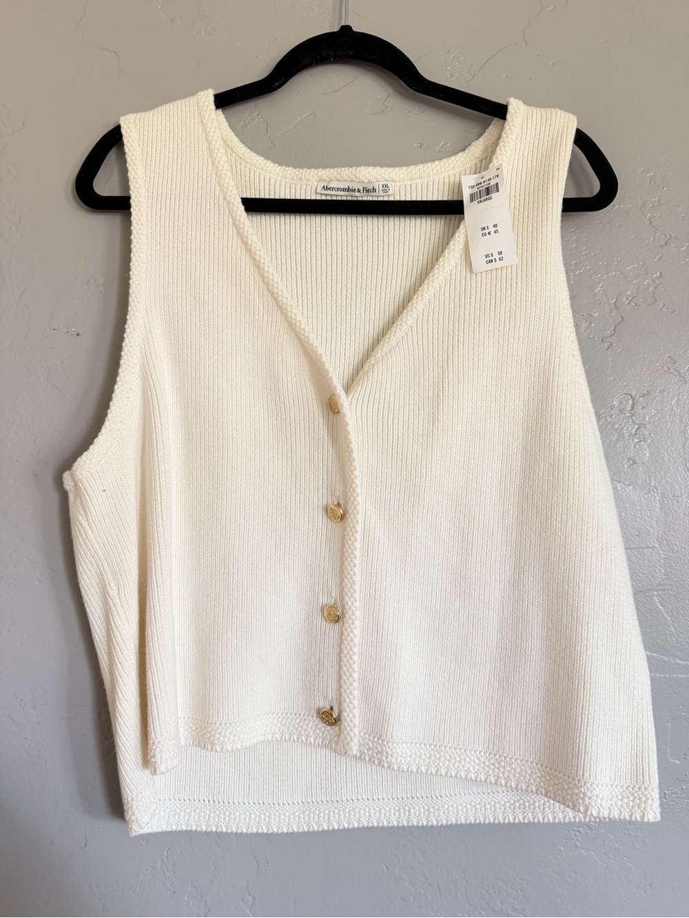 NWT Abercrombie & Fitch XXL Cream Knit Button Front Sweater Vest